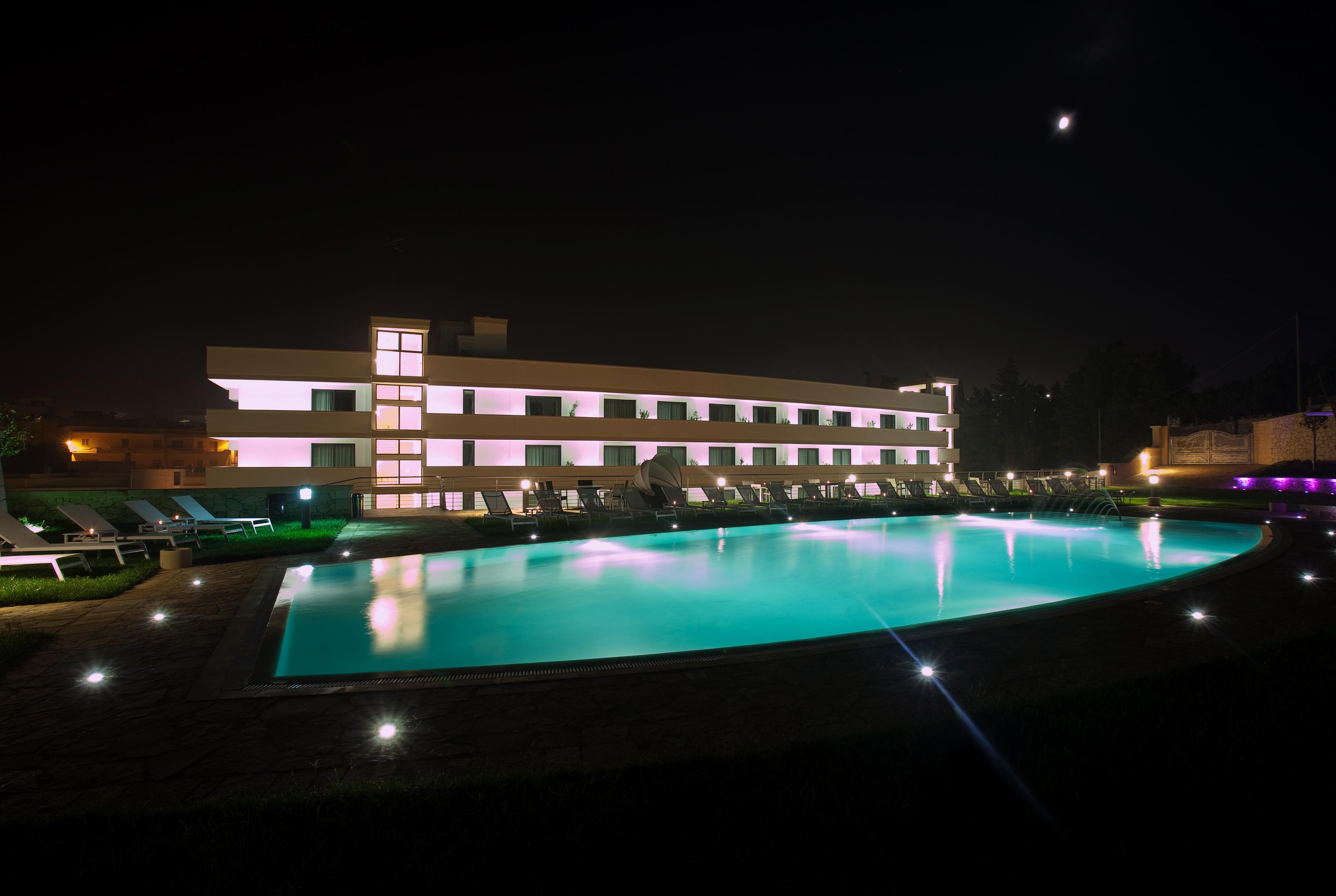 Hotel Vittoria Pool &